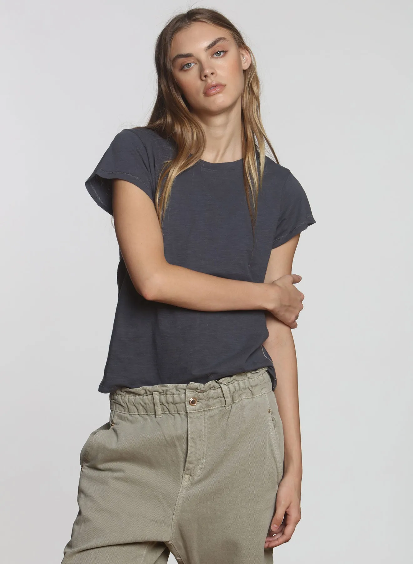 Ava Classic Tee - Graphite