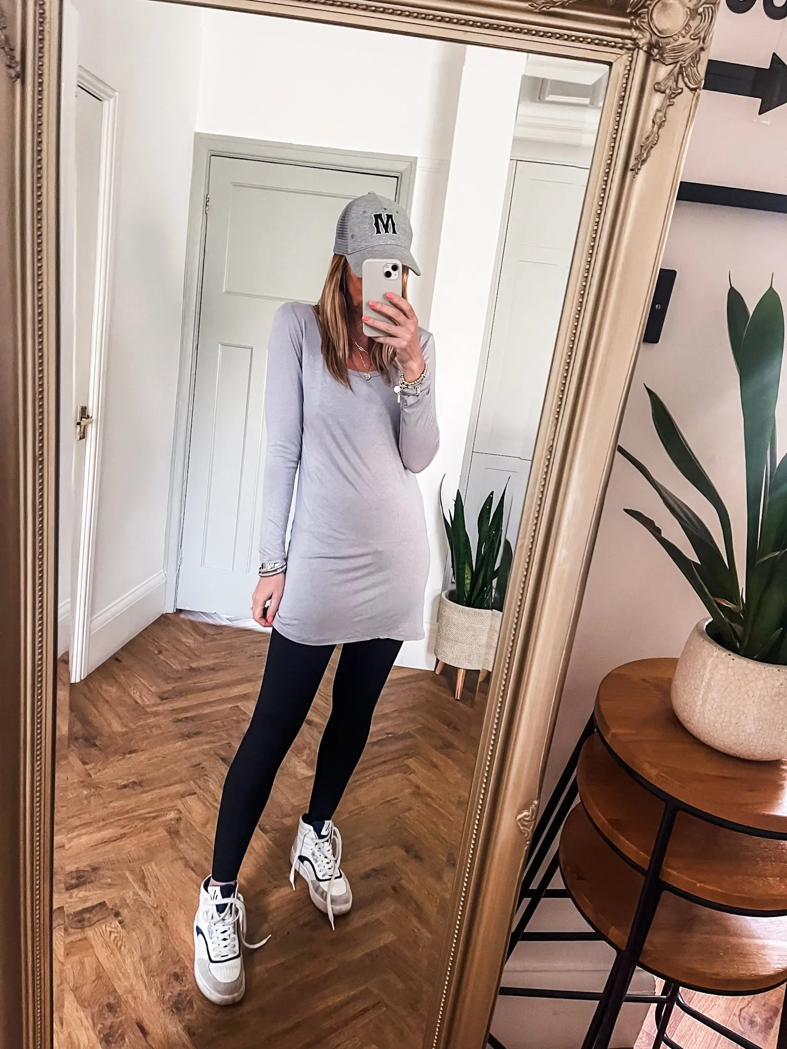 Basic Long Sleeve T-Shirt