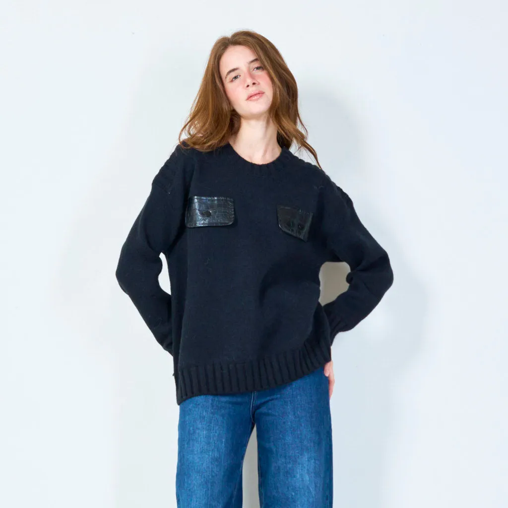 Casual knit sweater with front pockets wholesale