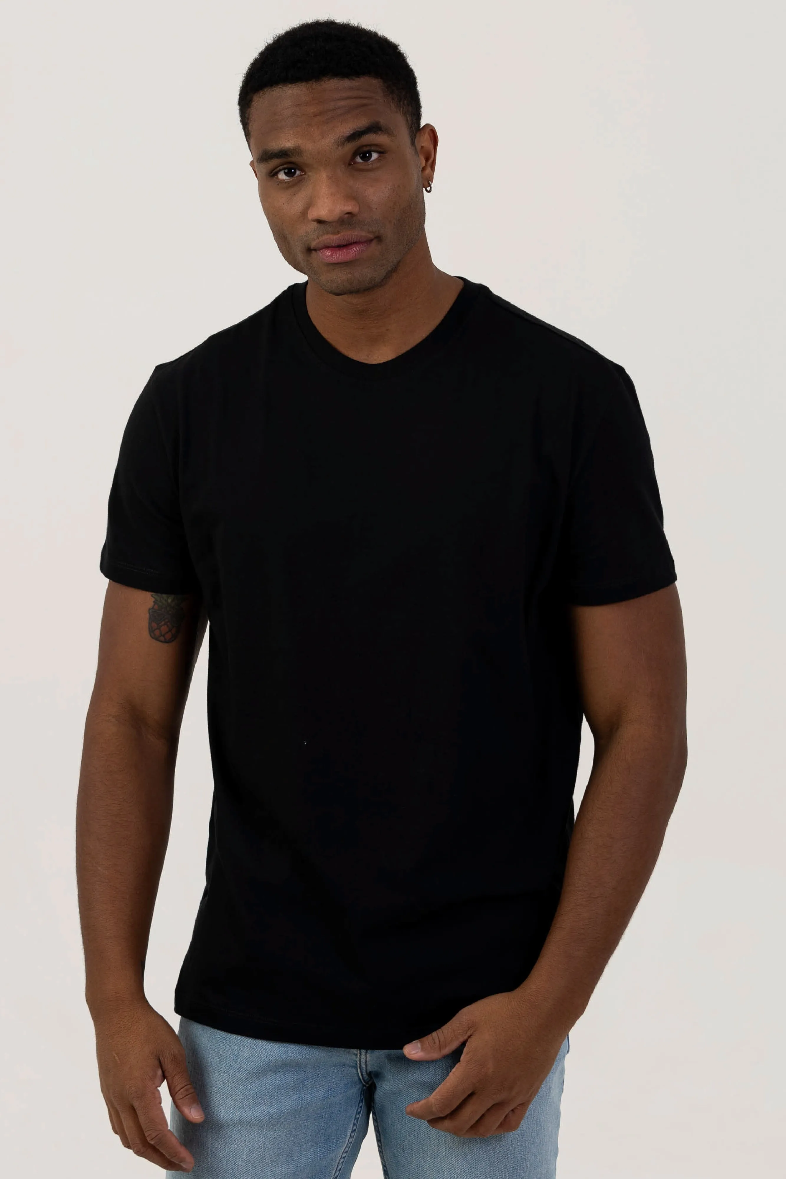 Classic Tee - Onyx Black / 6 Pack