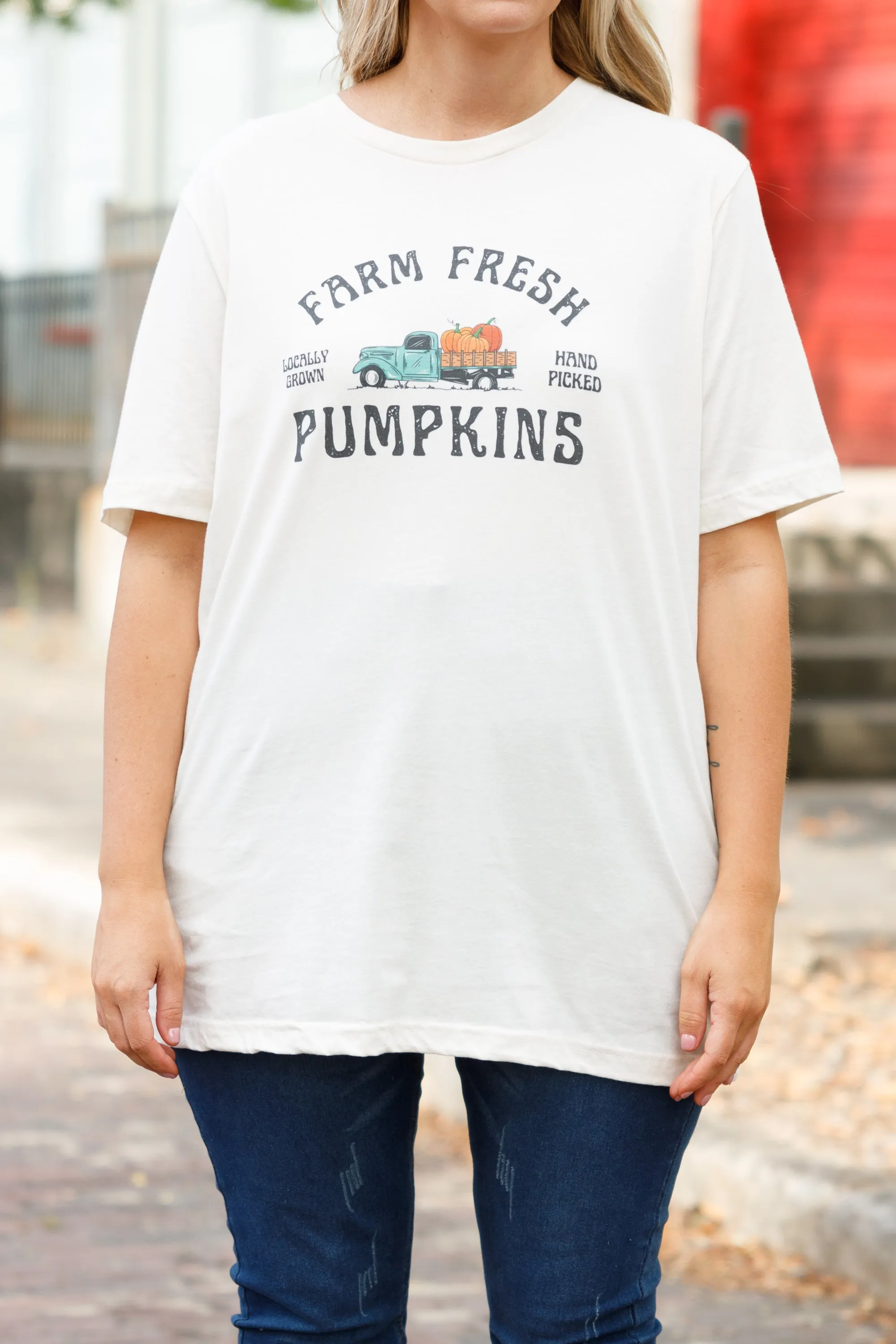 Farm Fresh Pumpkins Tee, Natural